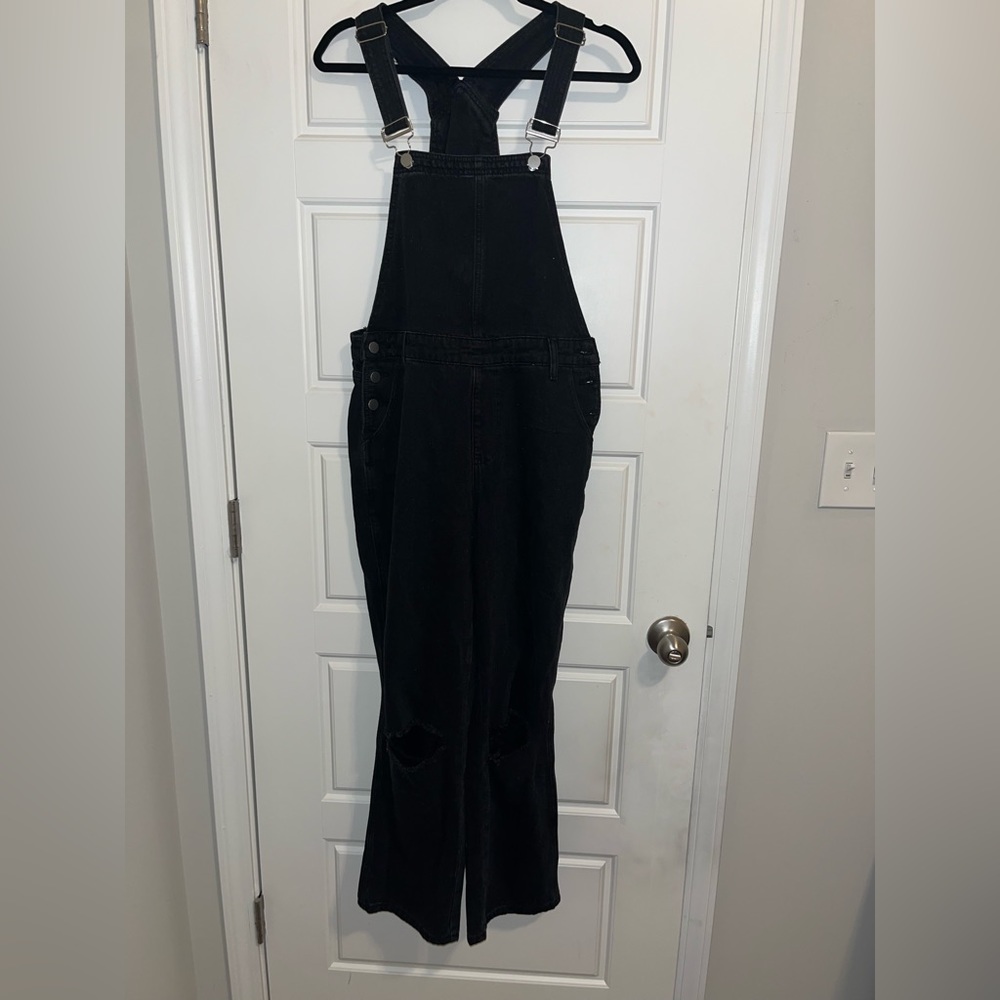 Black distressed overalls